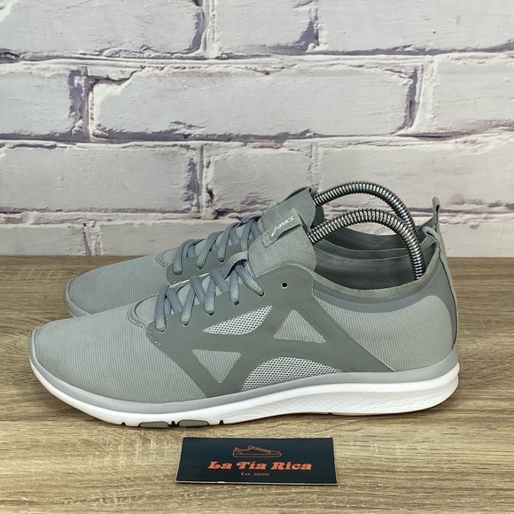 Asics Gel-Fit Yui 2 Stone Grey Running Shoes - Picture 3 of 8